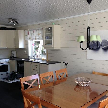 Flekkeroy Sjoboder 4 Soverom 8 Senger Kjere Extérieur photo