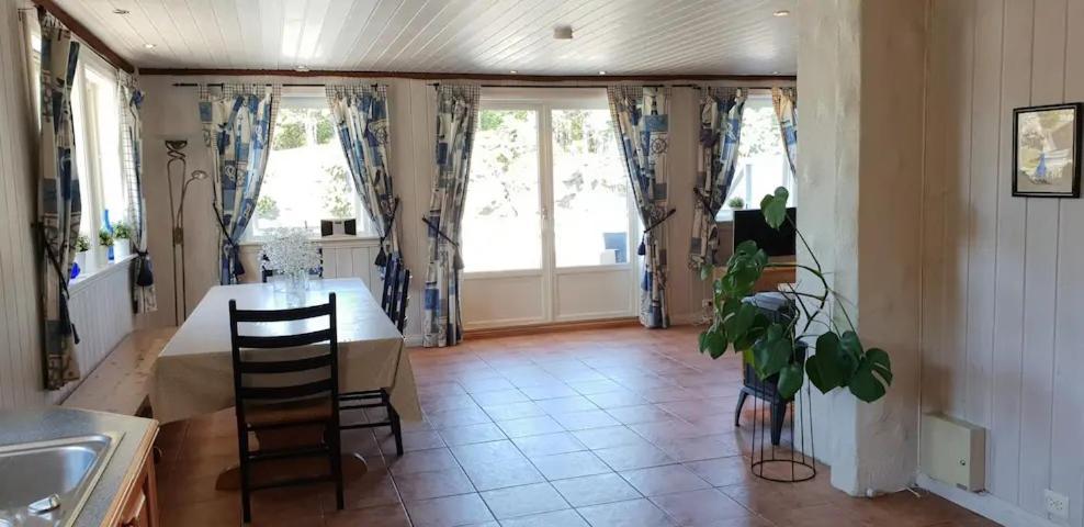 Flekkeroy Sjoboder 4 Soverom 8 Senger Kjere Extérieur photo